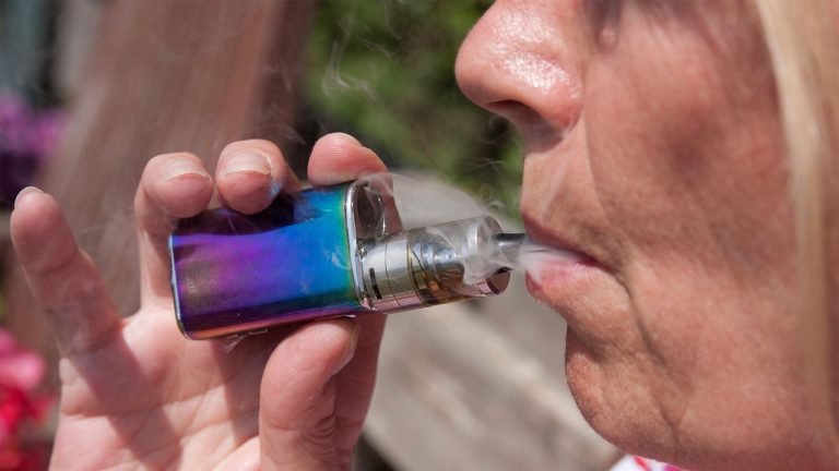 Show the Benefits of E-Cigarette